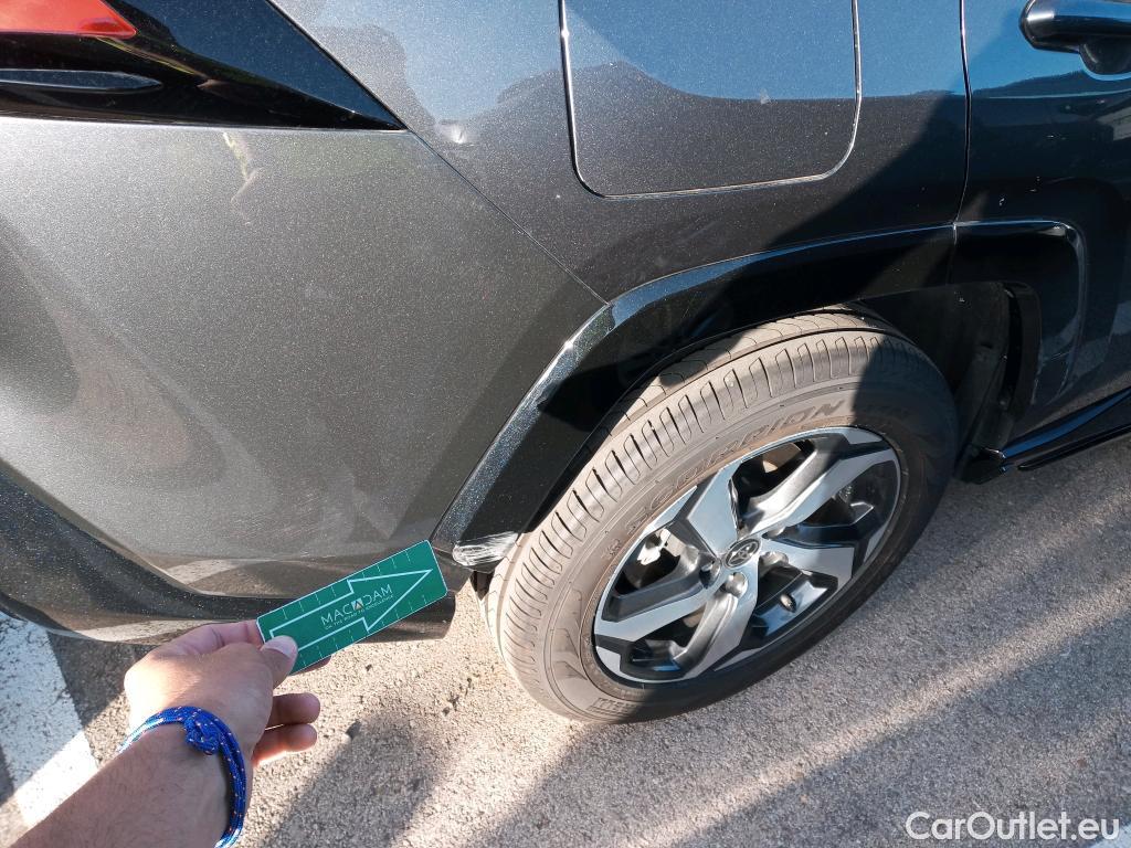  Toyota  RAV4 TOYOTA  / 2018 / 5P / todoterreno 2.5l PLUG-IN 300PH (e-CVT) Advance #26