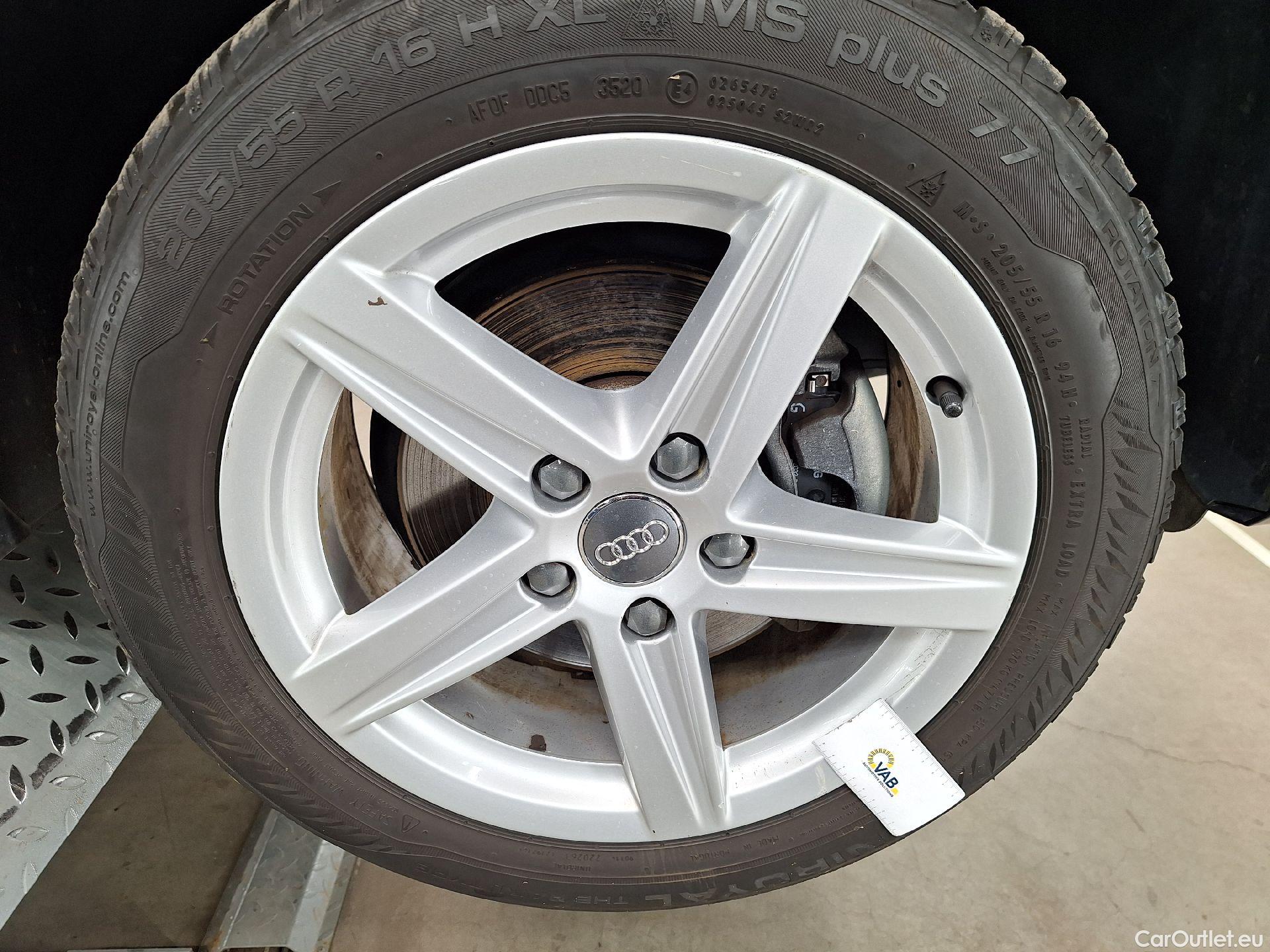  Audi  A3 Audi,  Sportback FL'16, Audi  Sportback 1.0 30 TFSi 85kW 5d #32