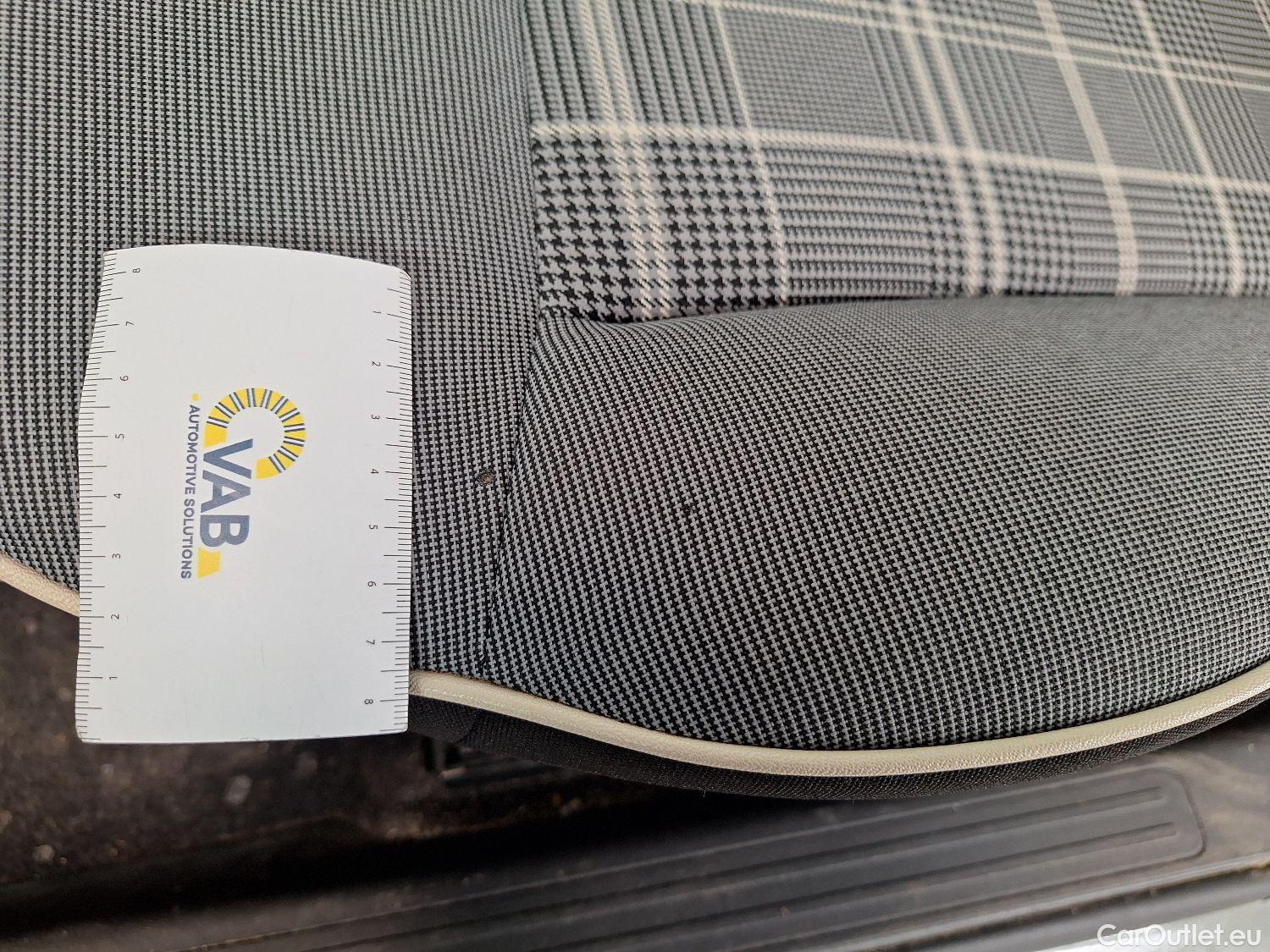  Fiat  500 Fiat,  '15, Fiat  1.0 Hybrid 70 Lounge 3d #51