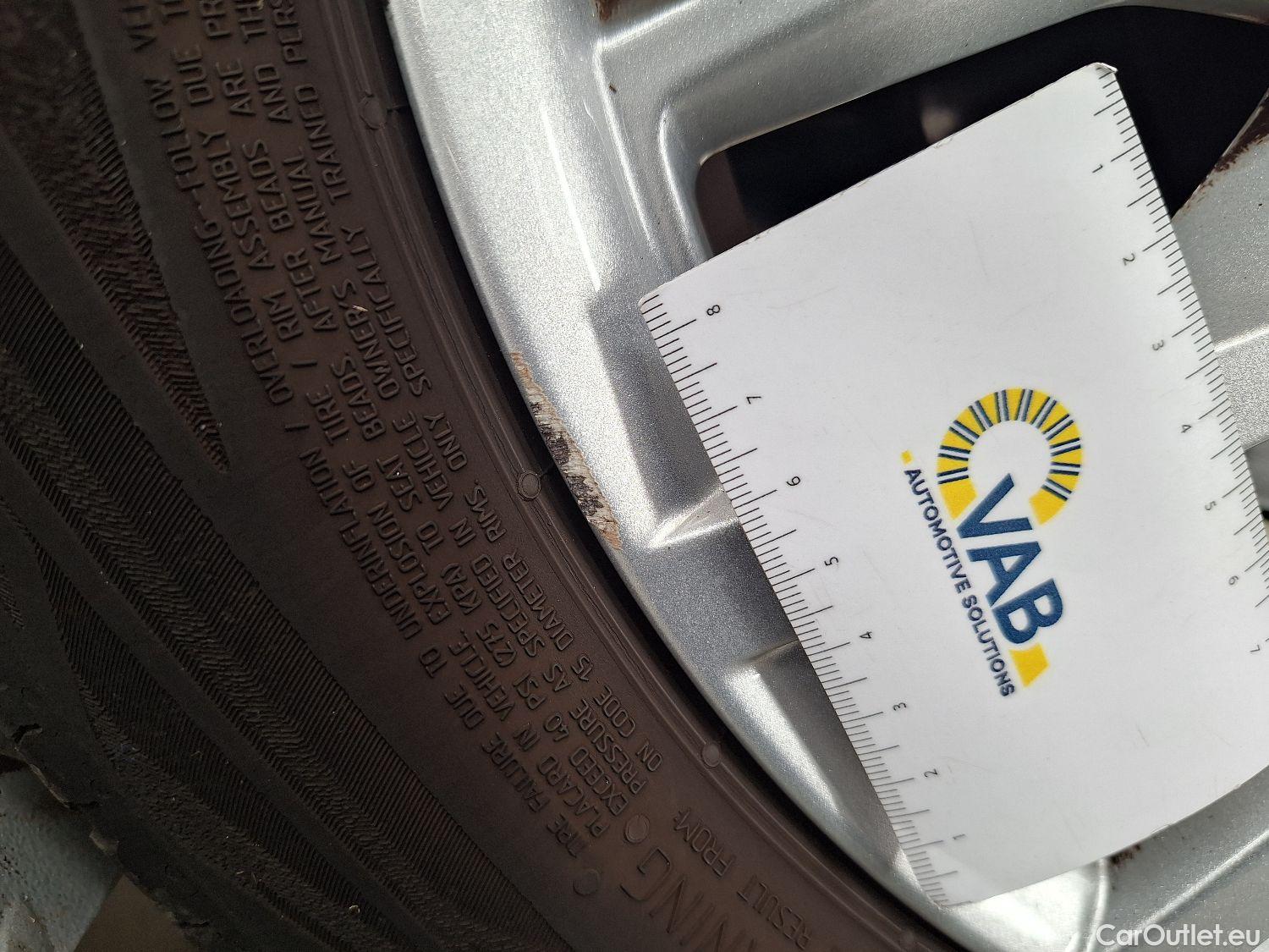  Fiat  500 Fiat,  '15, Fiat  1.0 Hybrid 70 Lounge 3d #4