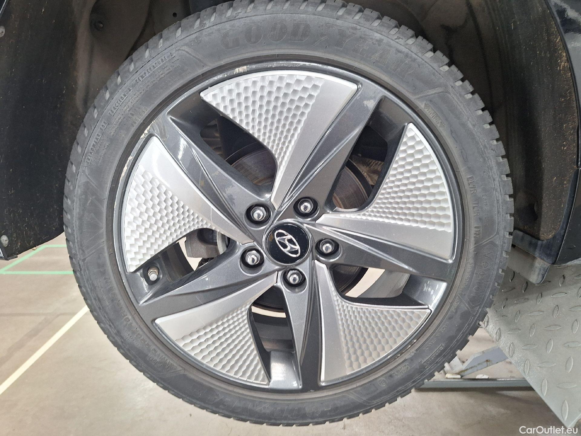  Hyundai   Ioniq Hyundai, FL'19, Hyundai 1.6 GDi ISG DCT Hybride Feel 5d #33