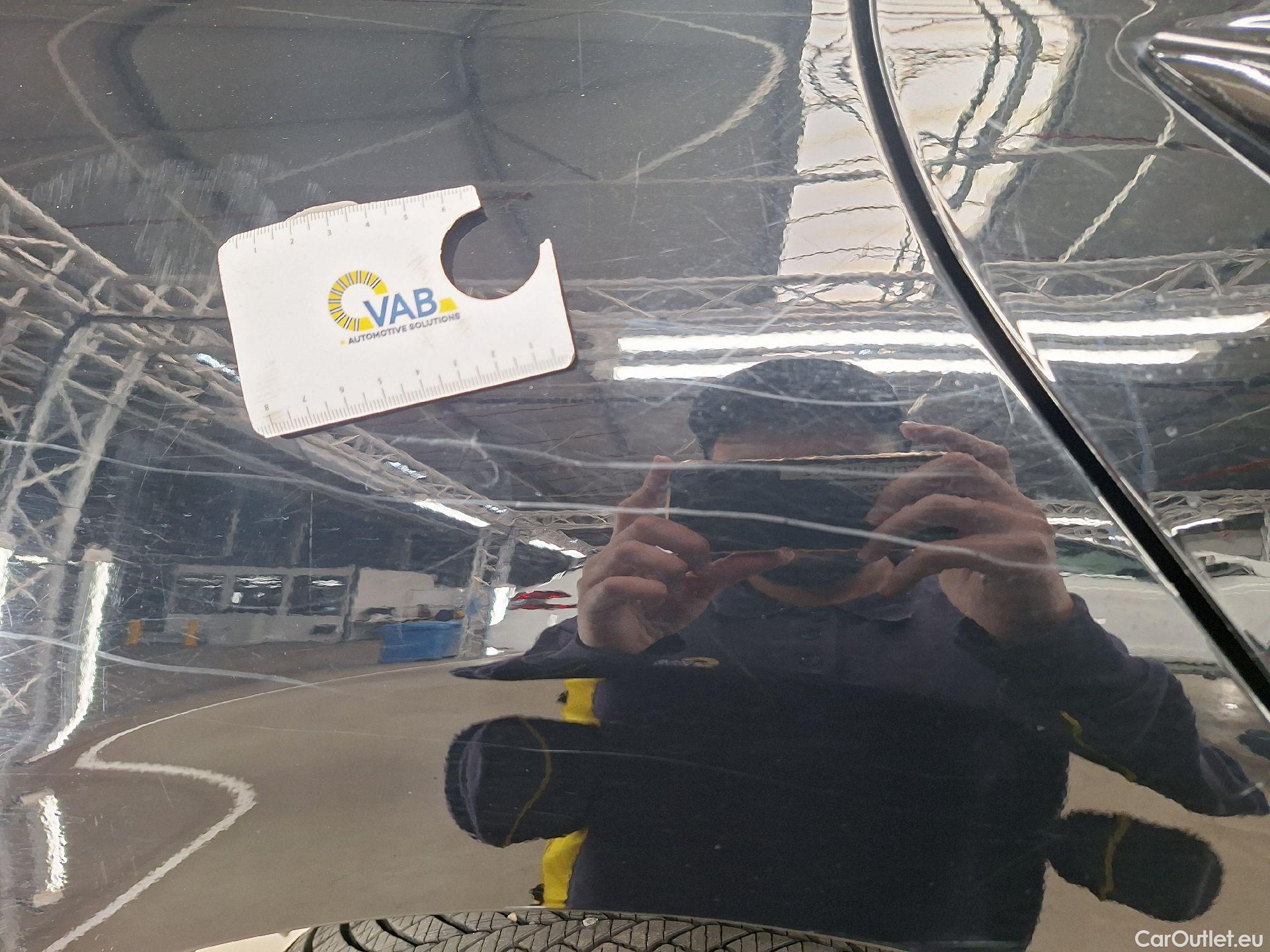  Hyundai   Ioniq Hyundai, FL'19, Hyundai 1.6 GDi ISG DCT Hybride Feel 5d #24