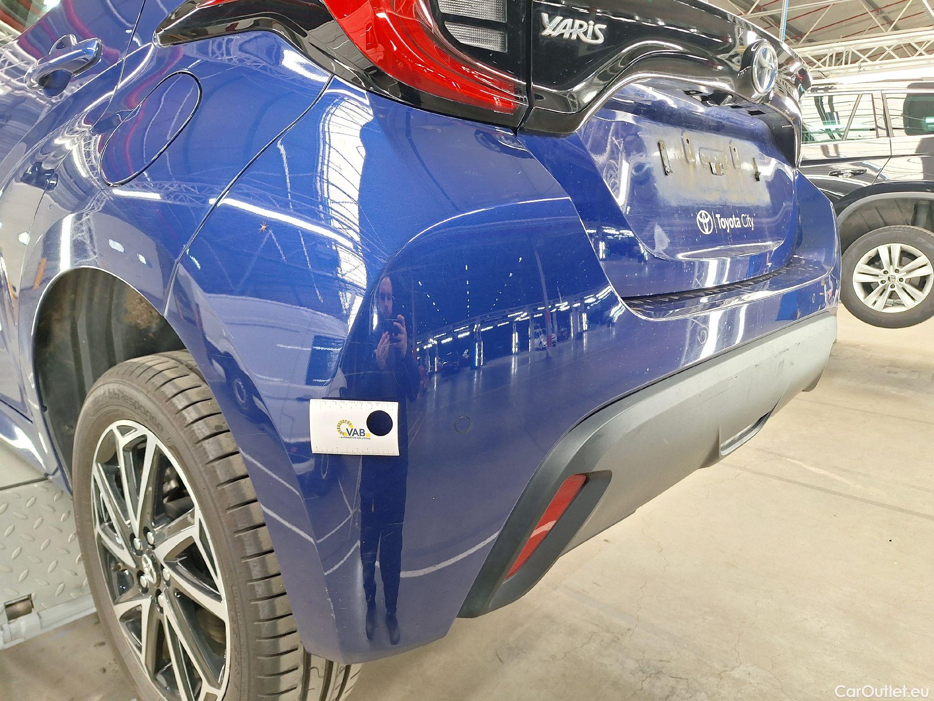  Toyota  Yaris Toyota,  '20, Toyota  1.5 VVT-i Hybrid Iconic e-CVT 5d #33