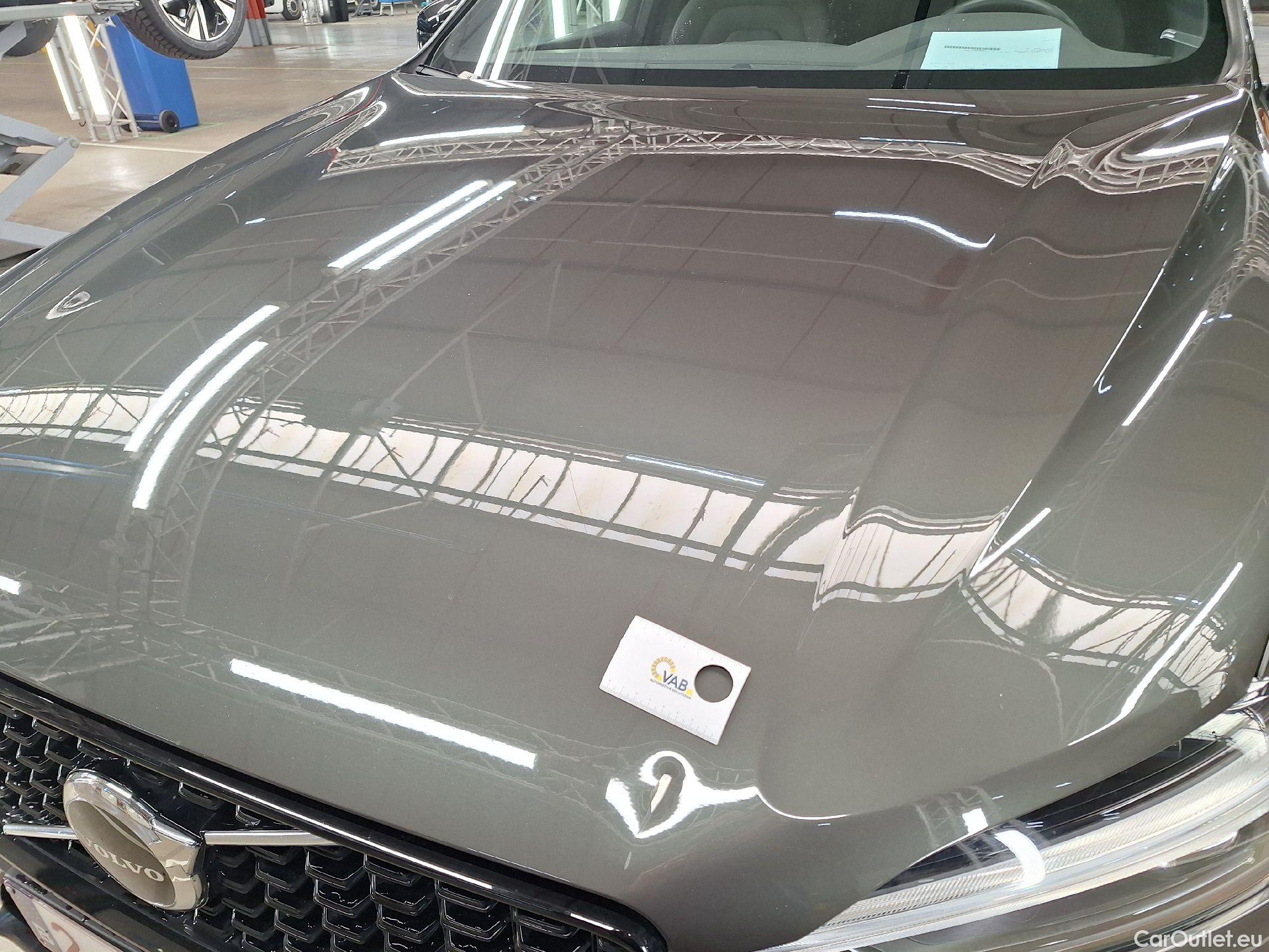  Volvo  XC60 Volvo,  FL'21, Volvo  B4 D Geartronic R-Design 5d #1