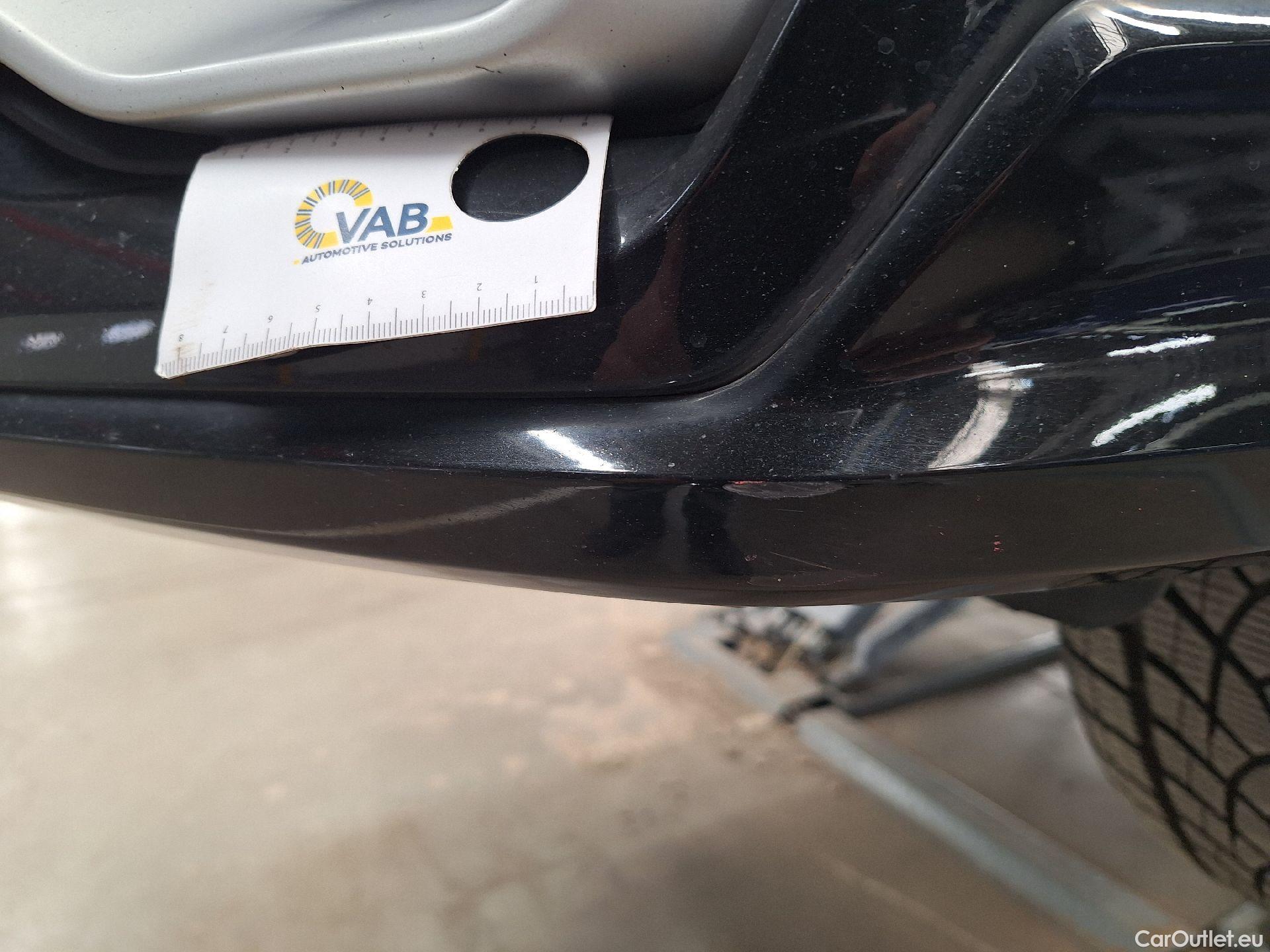  Audi  Q3 Audi,  SB '19, Audi  Sportback 35 TFSI S Line 5d #40