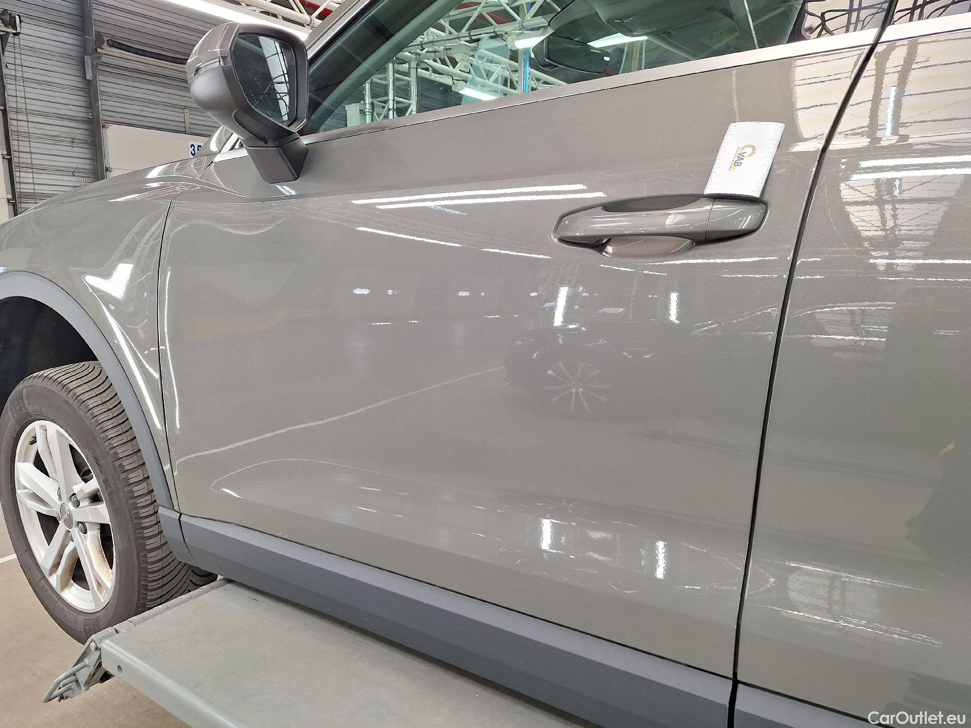  Audi  Q3 Audi,  '18, Audi  35 TDI S Tronic Business Edition 5d #5