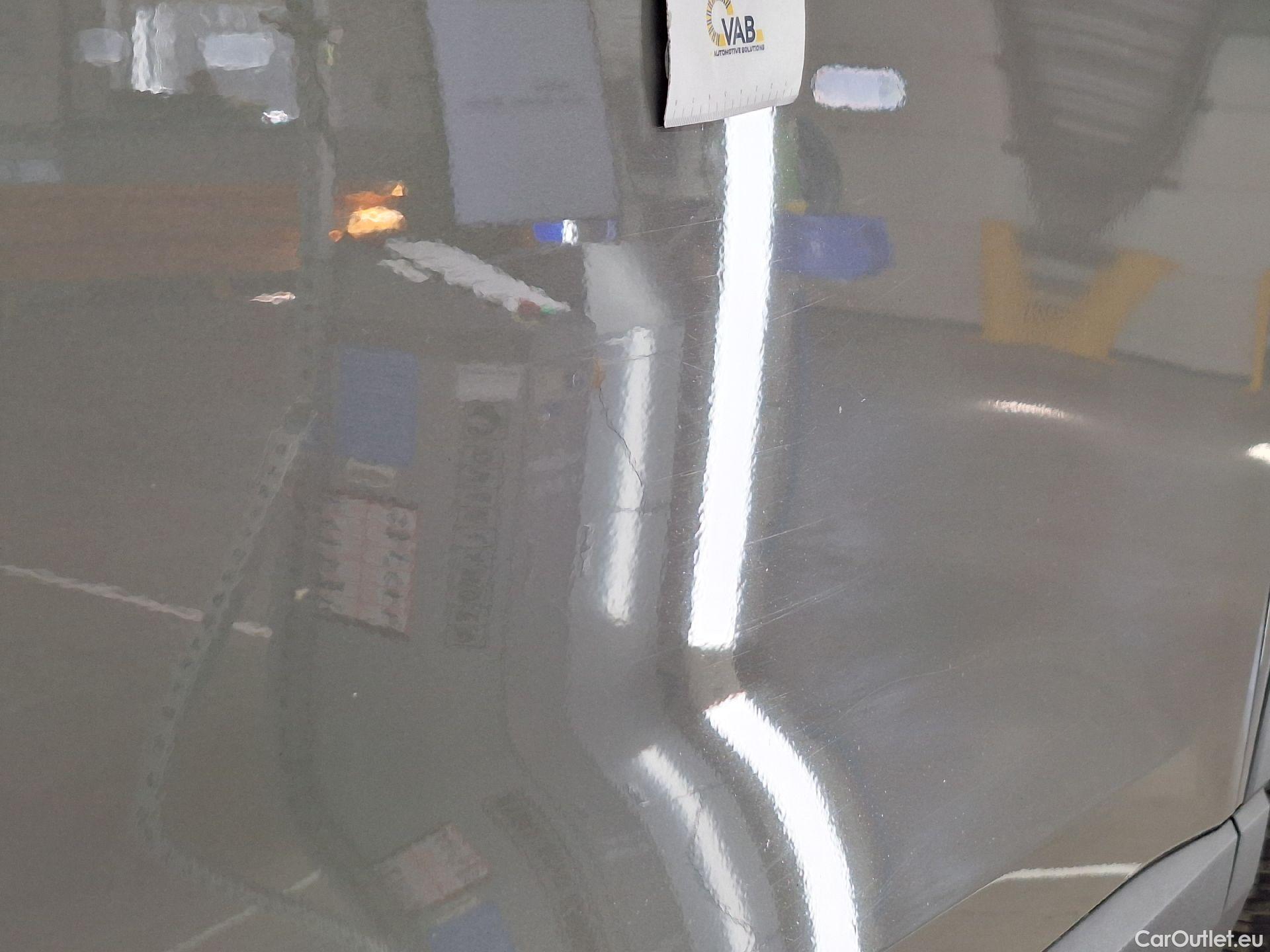  Audi  Q3 Audi,  '18, Audi  35 TDI S Tronic Business Edition 5d #32