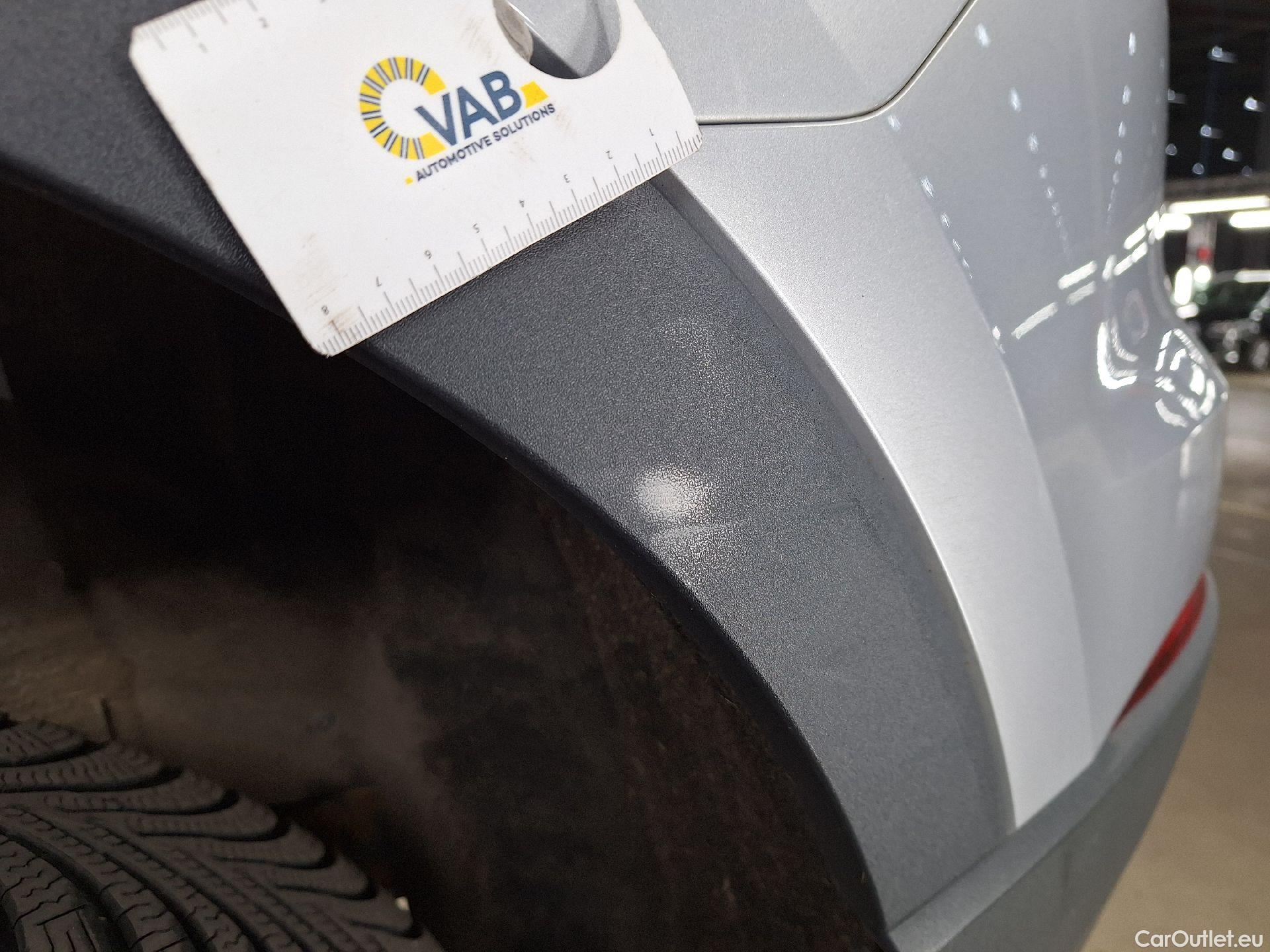  Audi  Q3 Audi,  '18, Audi  35 TDI S Tronic Business Edition 5d #11