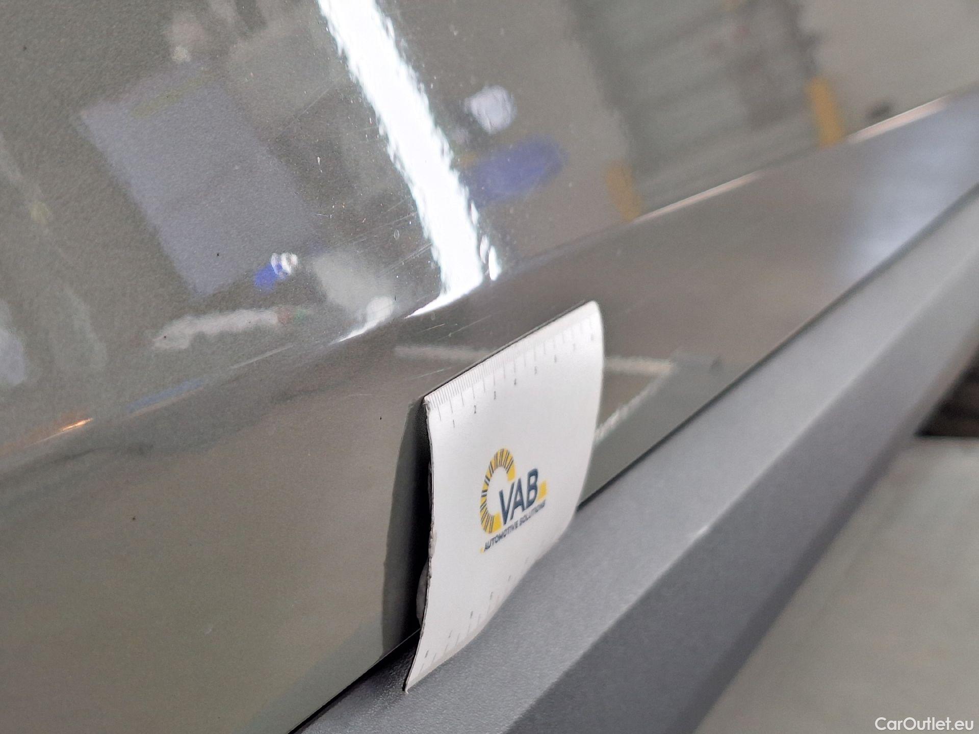  Audi  Q3 Audi,  '18, Audi  35 TDI S Tronic Business Edition 5d #31