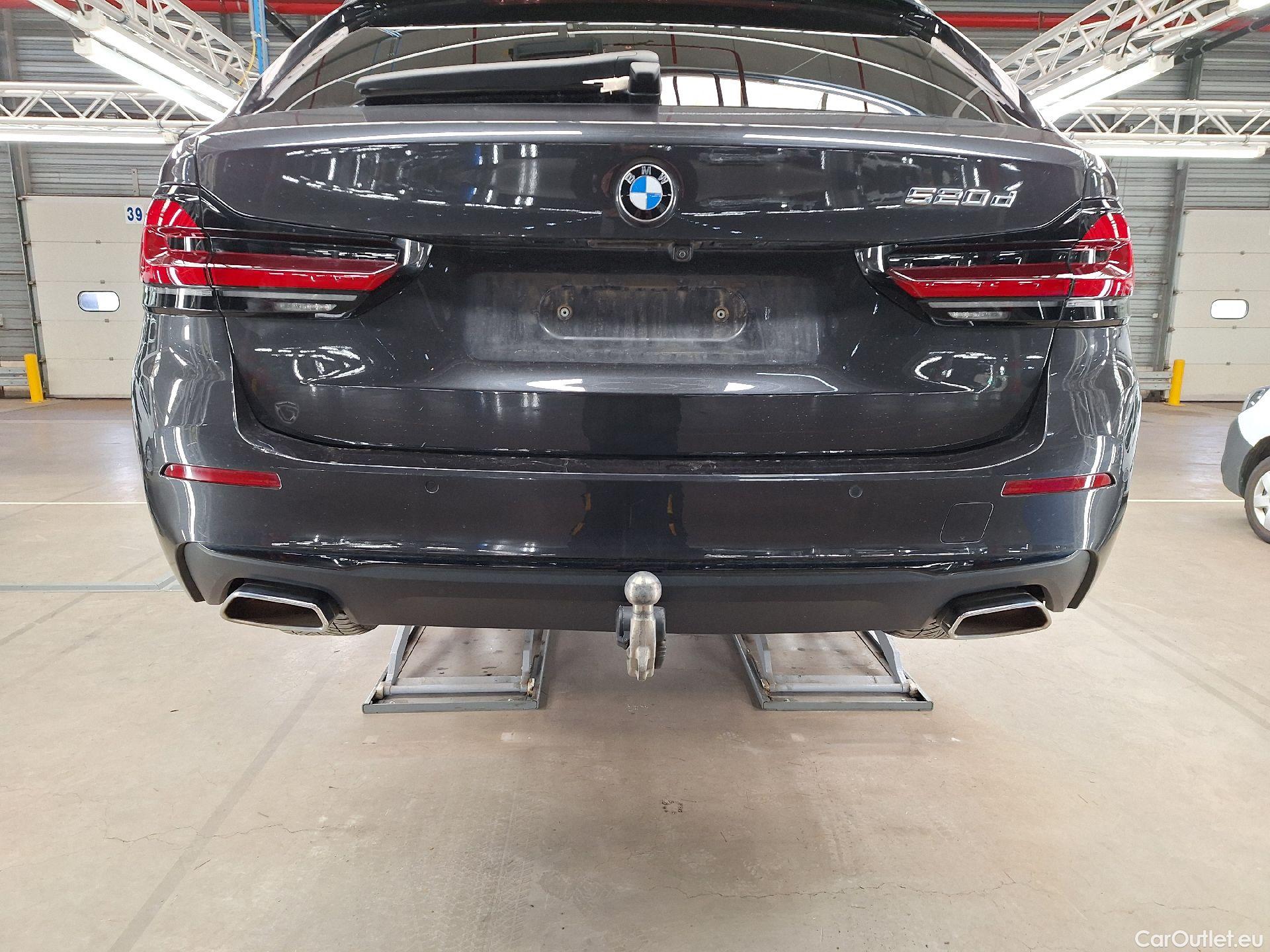  Bmw  Serie 5 BMW, 5-serie To FL'20, BMW 5 Reeks Touring 520d Aut. (120 kW) 5d #9