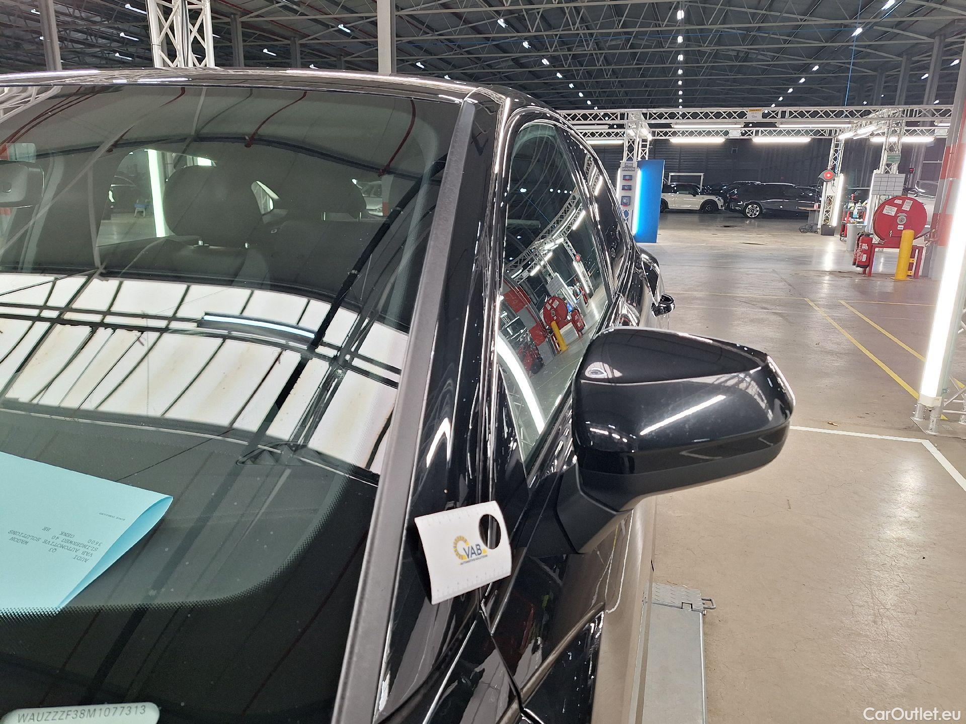  Audi  Q3 Audi,  SB '19, Audi  Sportback 35 TDI S tronic S Line Business  #3