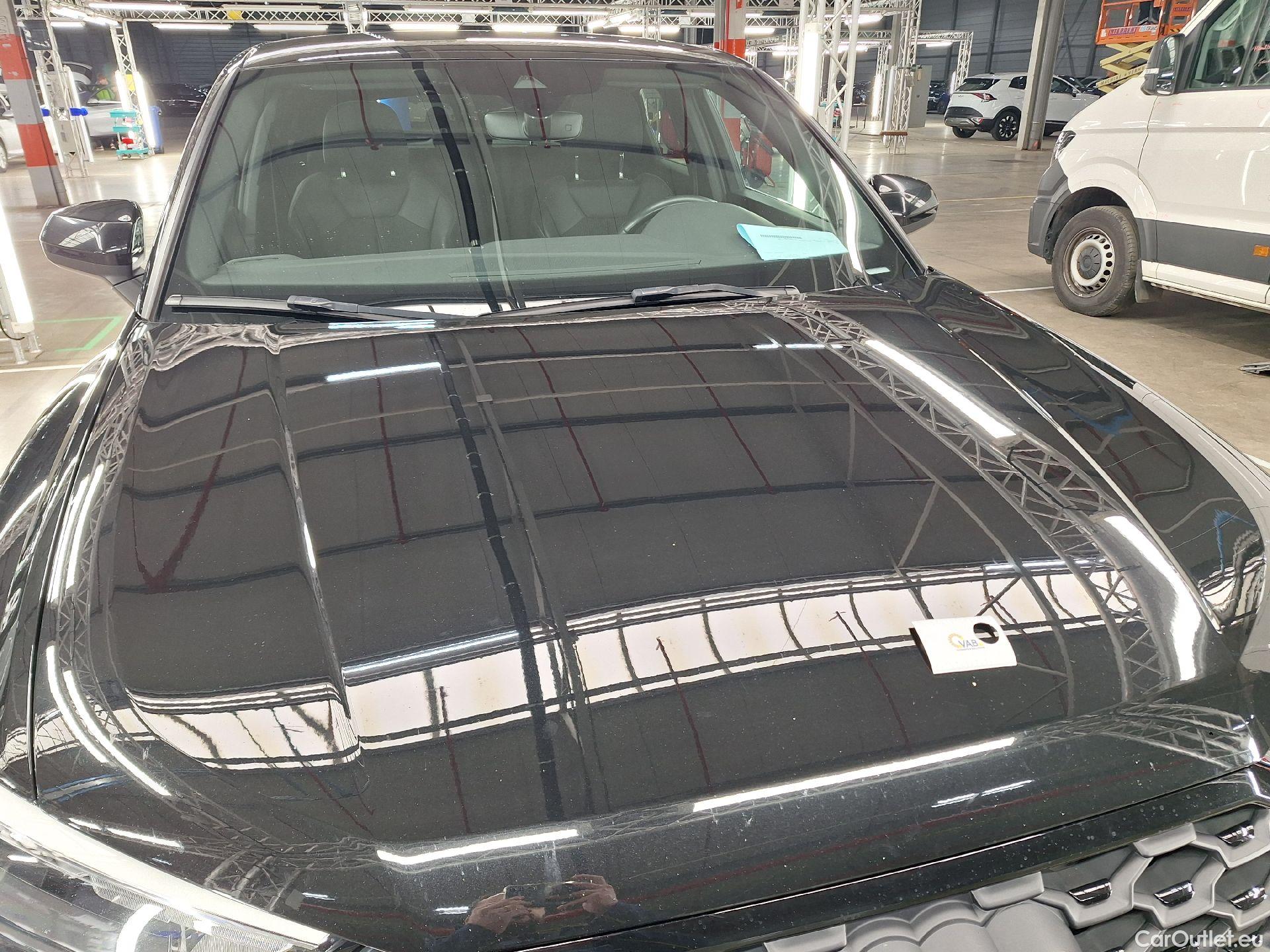  Audi  Q3 Audi,  SB '19, Audi  Sportback 35 TDI S tronic S Line Business  #1