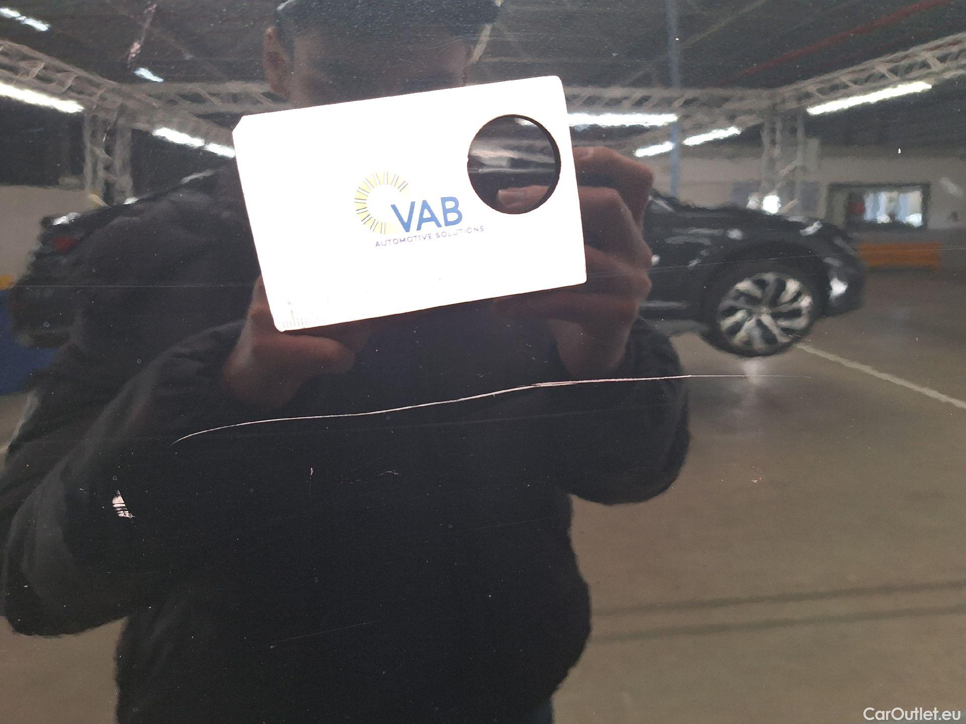  Audi  Q3 Audi,  SB '19, Audi  Sportback 35 TFSI S Line 5d #32