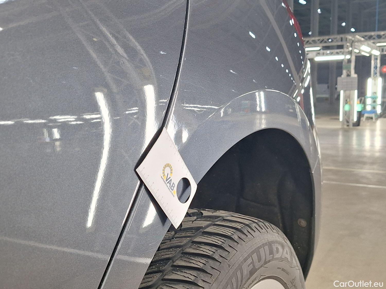  Bmw  Serie 1 BMW, 1-serie '19, BMW 1 Reeks Hatch 118d (110 kW) 5d #61