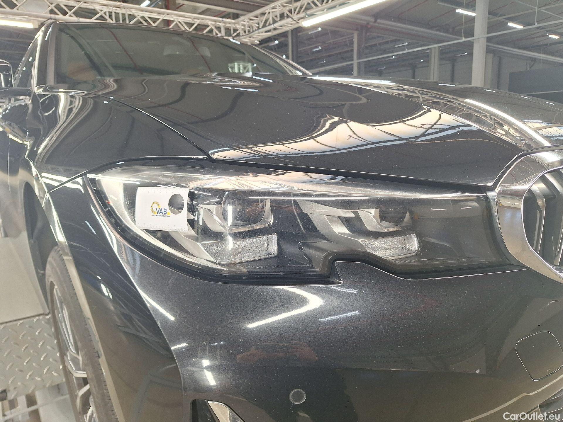  Bmw  Serie 3 BMW, 3-serie '18, BMW 3 Reeks Berline 318dA (110 kW) 4d #29