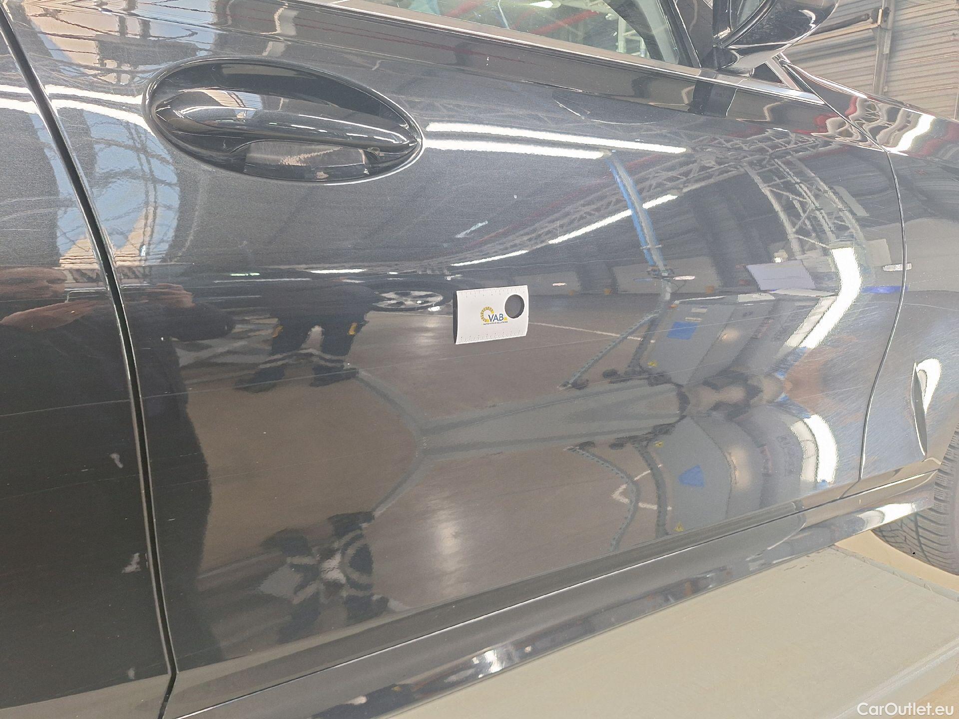  Bmw  Serie 3 BMW, 3-serie '18, BMW 3 Reeks Berline 318dA (110 kW) 4d #25