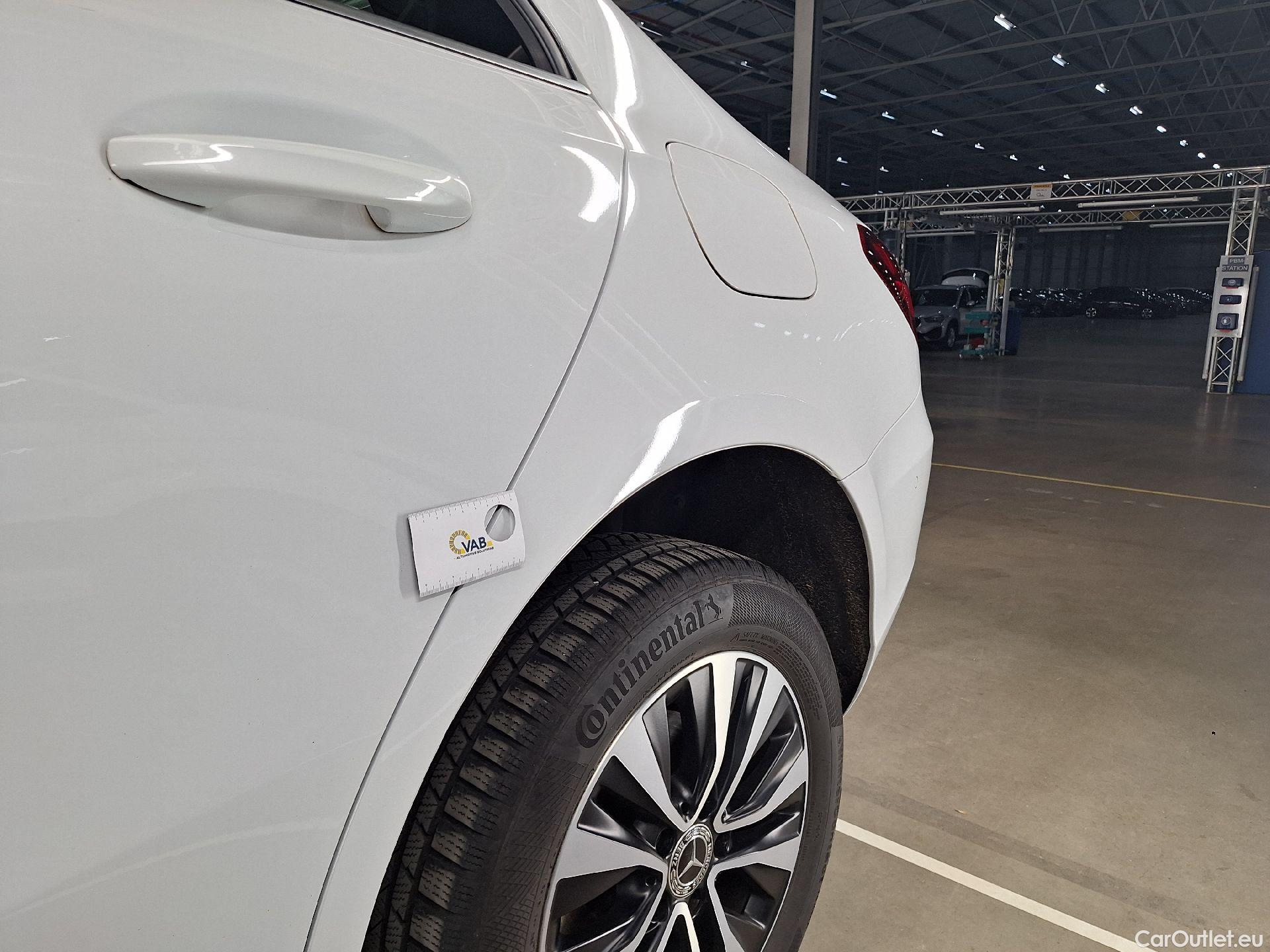  Mercedes  A-Klasse Mercedes, A-Class Berline '18, Mercedes-Benz  Limousine A 180 d DCT Busin #12