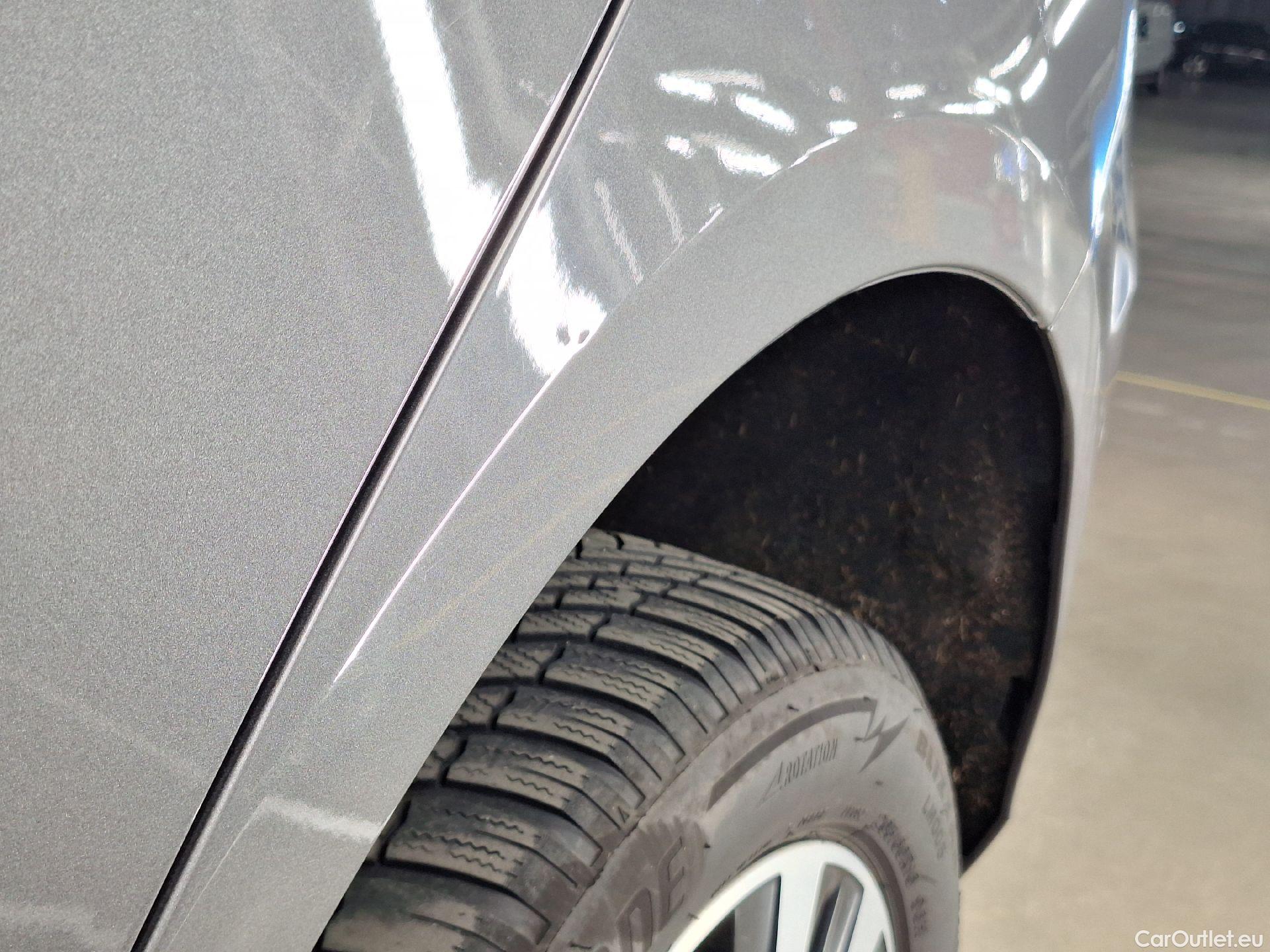  Mercedes  B-Klasse Mercedes, B-Class '18, Mercedes-Benz  B 180 Business Solution 5d #52