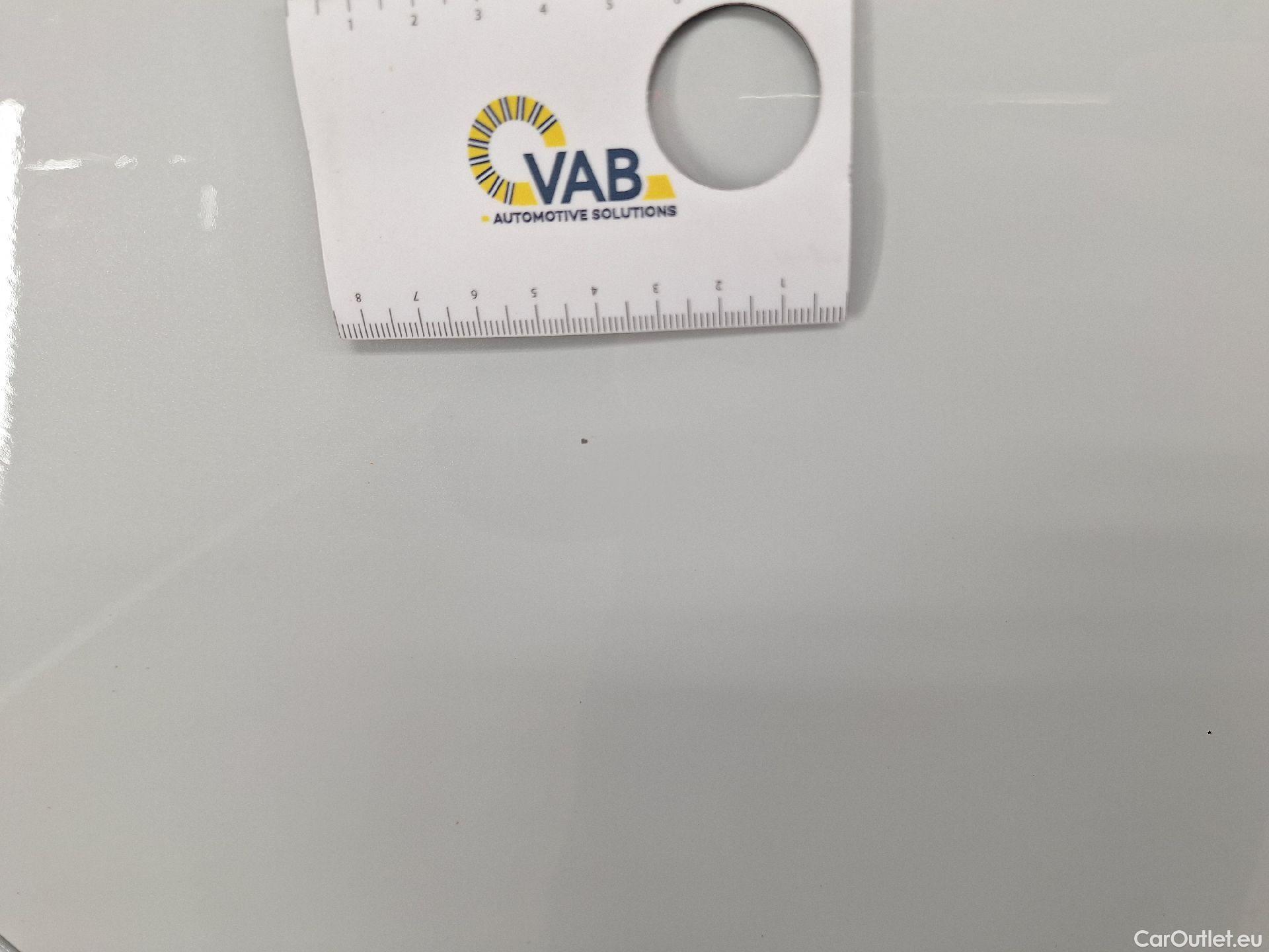  Mercedes  A-Klasse Mercedes, A-Class Berline '18, Mercedes-Benz  Limousine A 180 d DCT Busin #17