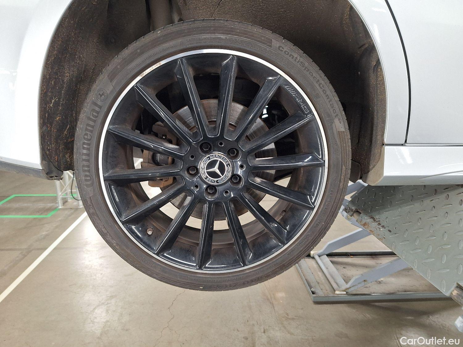  Mercedes  A-Klasse Mercedes, A-Class Ber '18 PHEV, Mercedes-Benz  Limousine A 250 e 4d #3