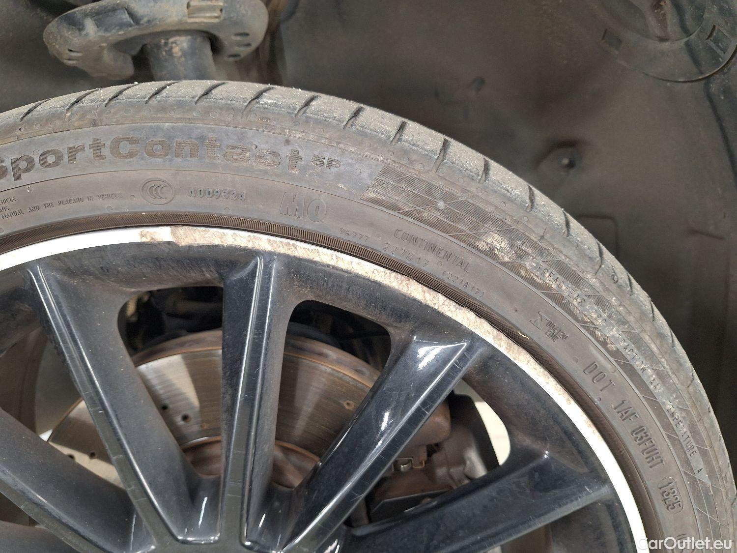  Mercedes  A-Klasse Mercedes, A-Class Ber '18 PHEV, Mercedes-Benz  Limousine A 250 e 4d #1