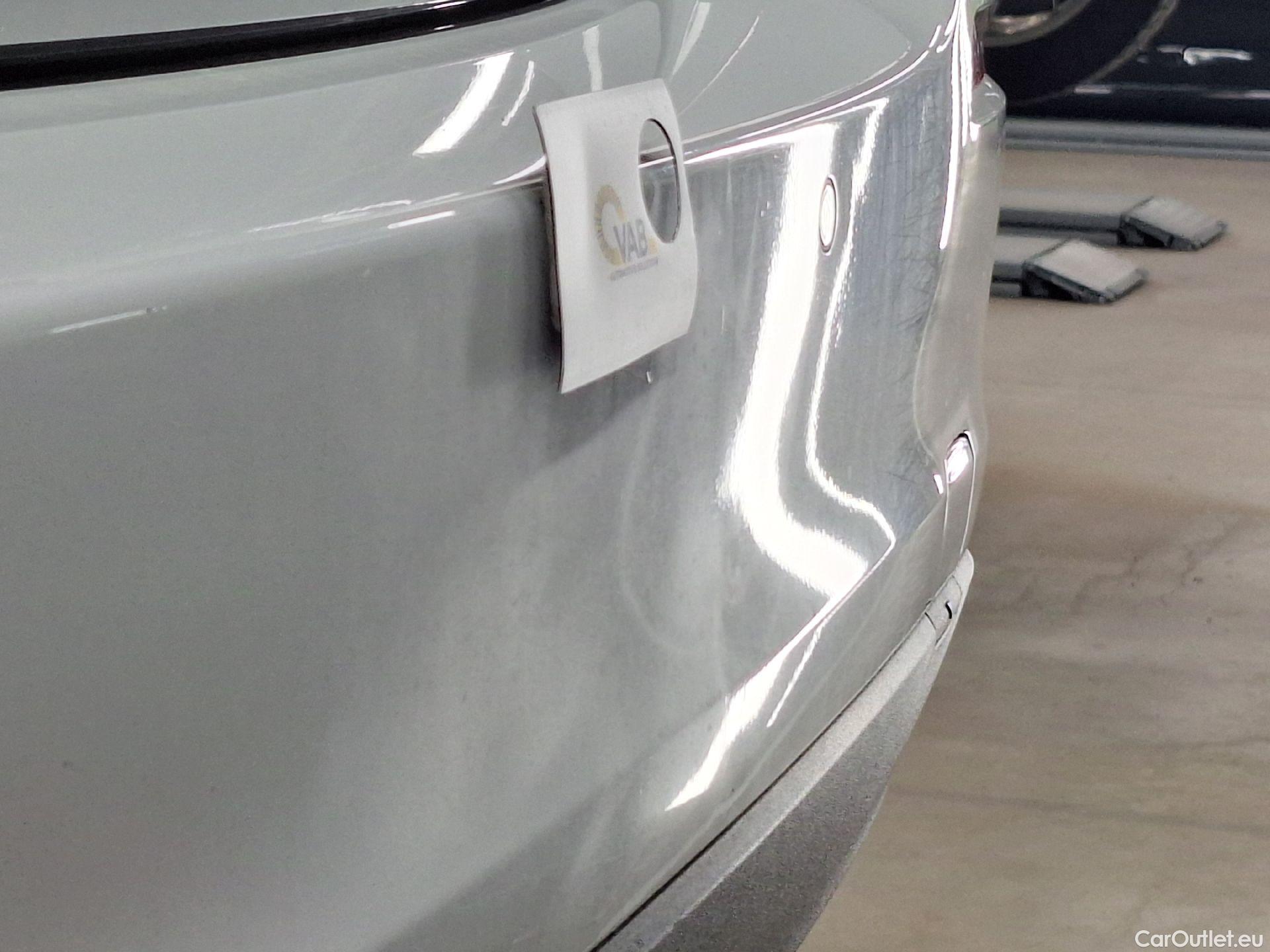  Mercedes  A-Klasse Mercedes, A-Class Berline '18, Mercedes-Benz  Limousine A 180 d DCT Busin #15