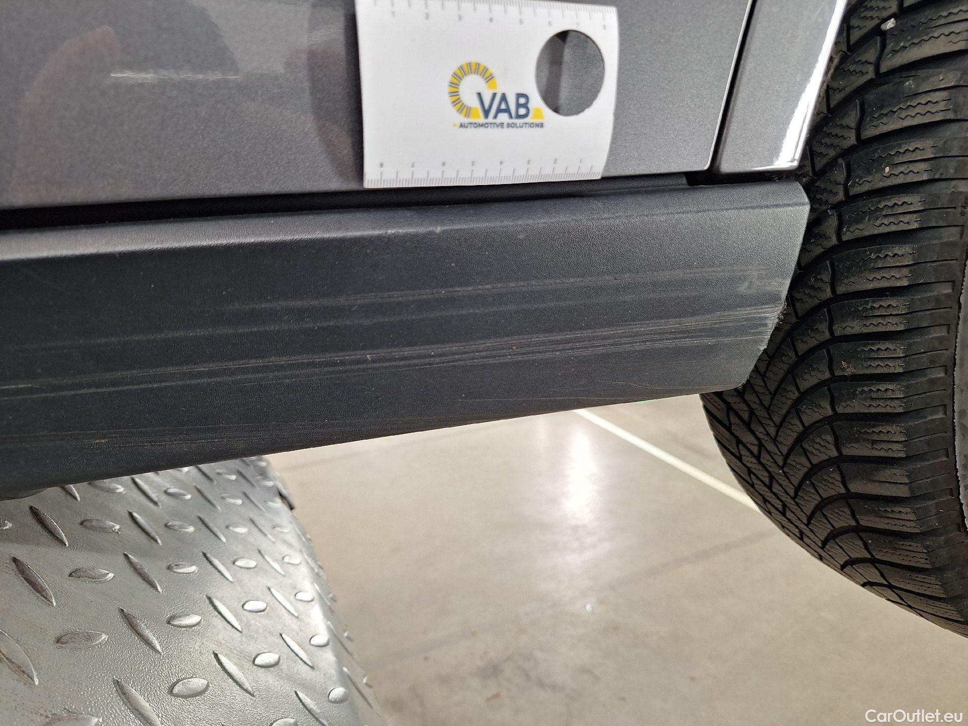  Mercedes  B-Klasse Mercedes, B-Class '18, Mercedes-Benz  B 180 Business Solution 5d #69