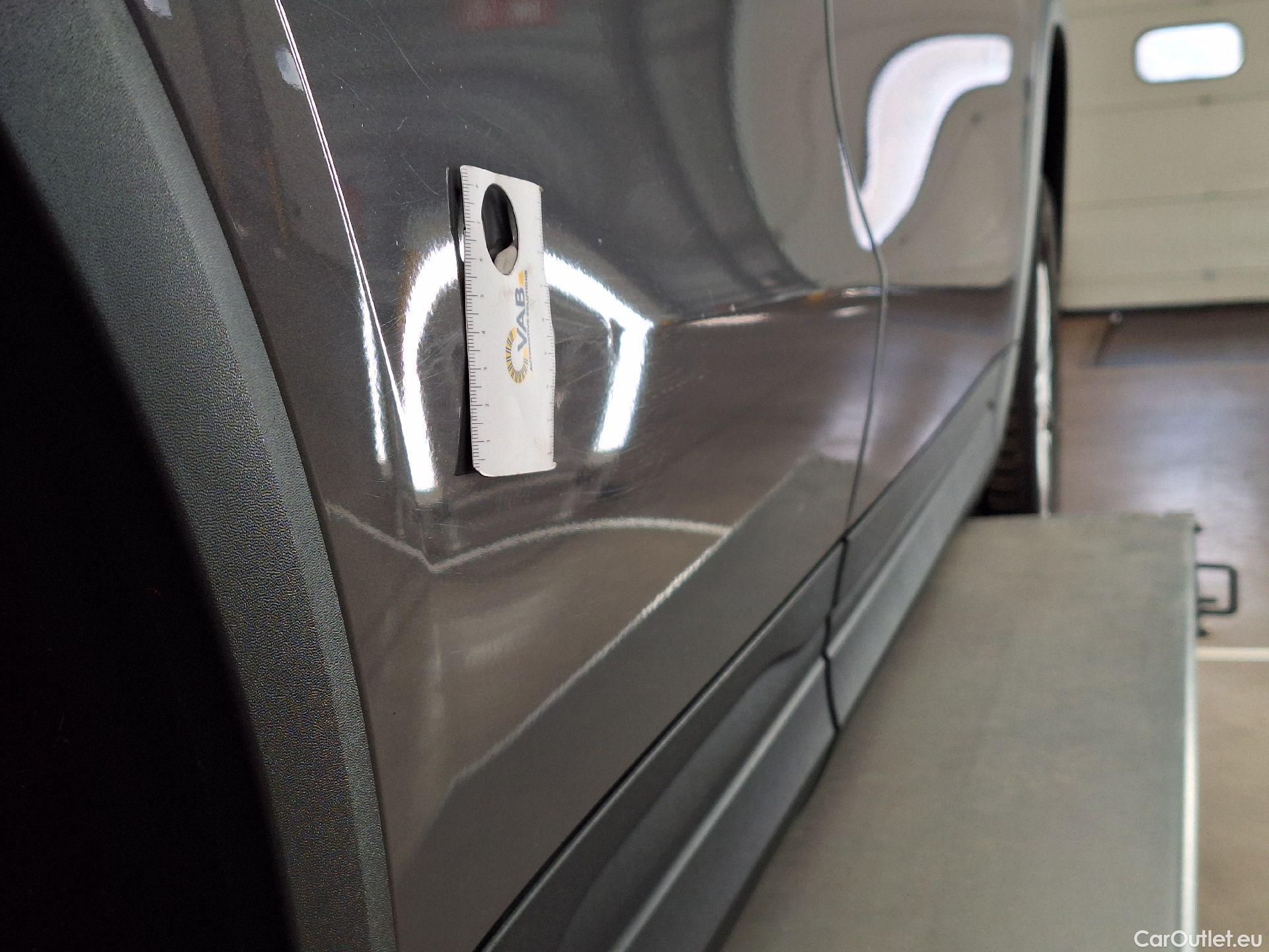  Mercedes  GLA Mercedes,  '20, Mercedes-Benz   180 d Business Solution 5d #20