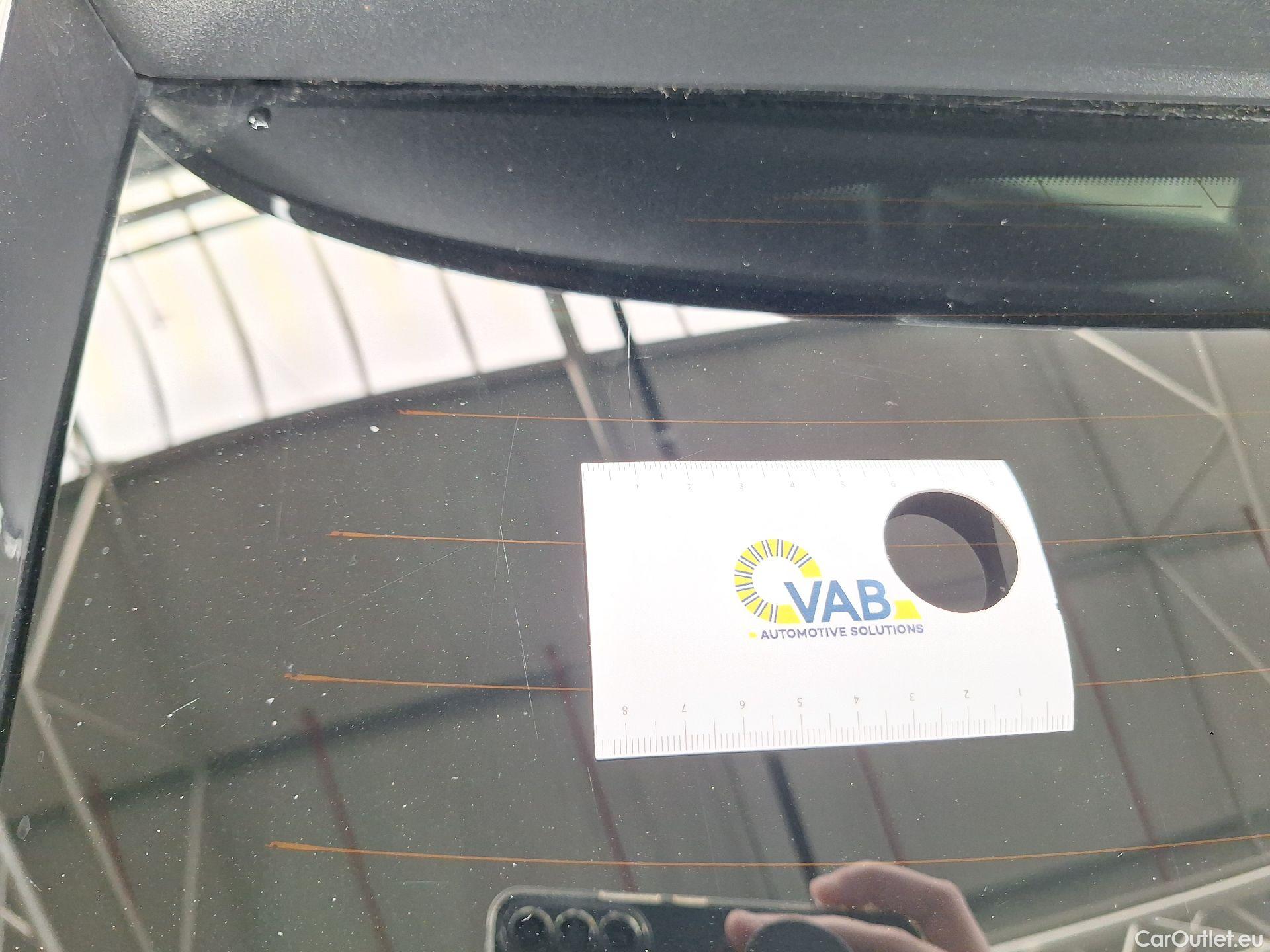  Peugeot  2008 Peugeot,  '19, Peugeot  1.5 BlueHDi 81kW S&S GT 5d #11