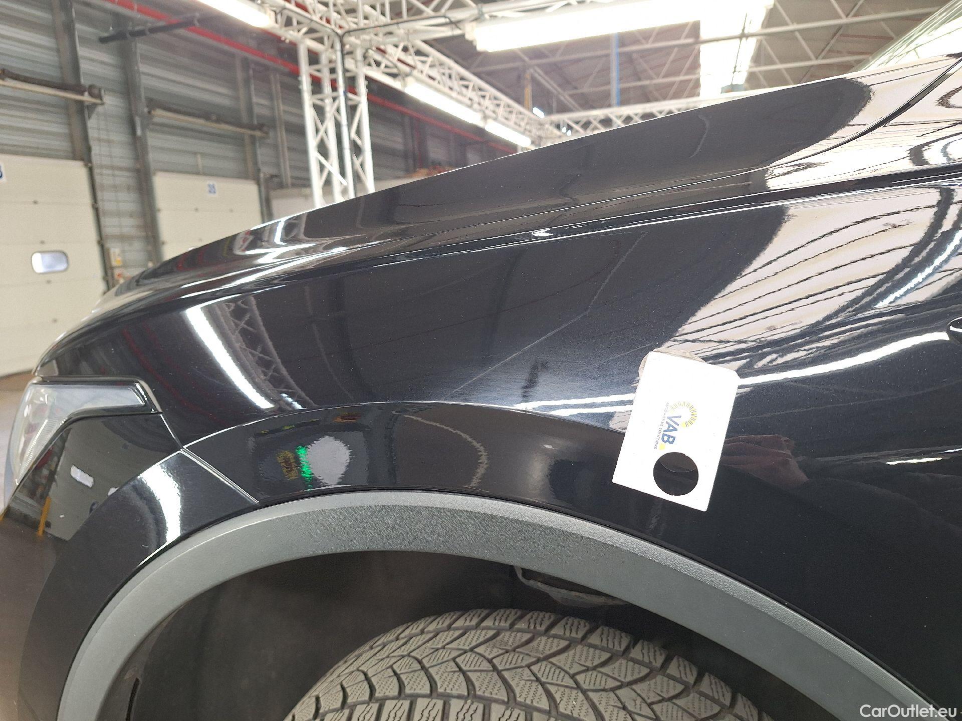  Volkswagen  Tiguan VW,  Alls FL'21, Volkswagen  Allspace 2.0 TDI DSG Life 5d #4