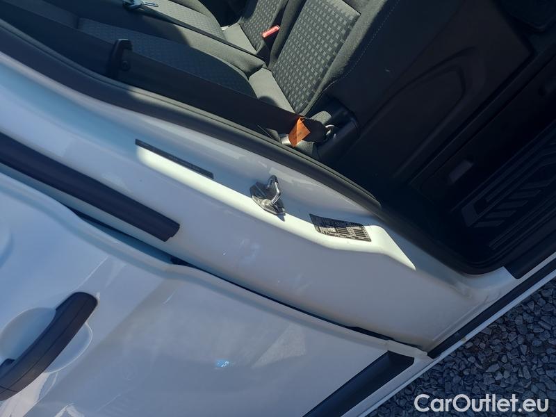  Ford  Transit  Custom (2013) Tr.C.2.0EB 300 Trend L2 4d #11