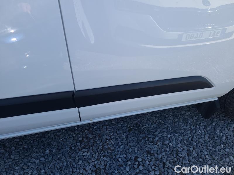  Ford  Transit  Custom (2013) Tr.C.2.0EB 300 Trend L2 4d #12