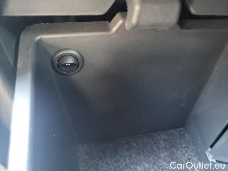  Skoda  Octavia  Combi (NX3)(2020) Oct.Combi 1.5TSI 110 Style #13