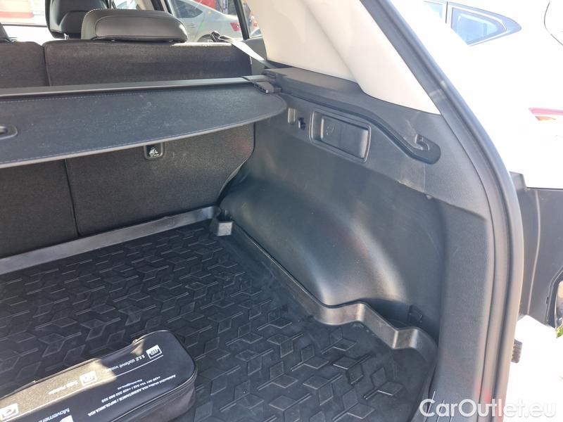  KIA  Sportage  (NQ5)(2022->) Sport.1.6TGDI 130 TOP 4x4 AT #12