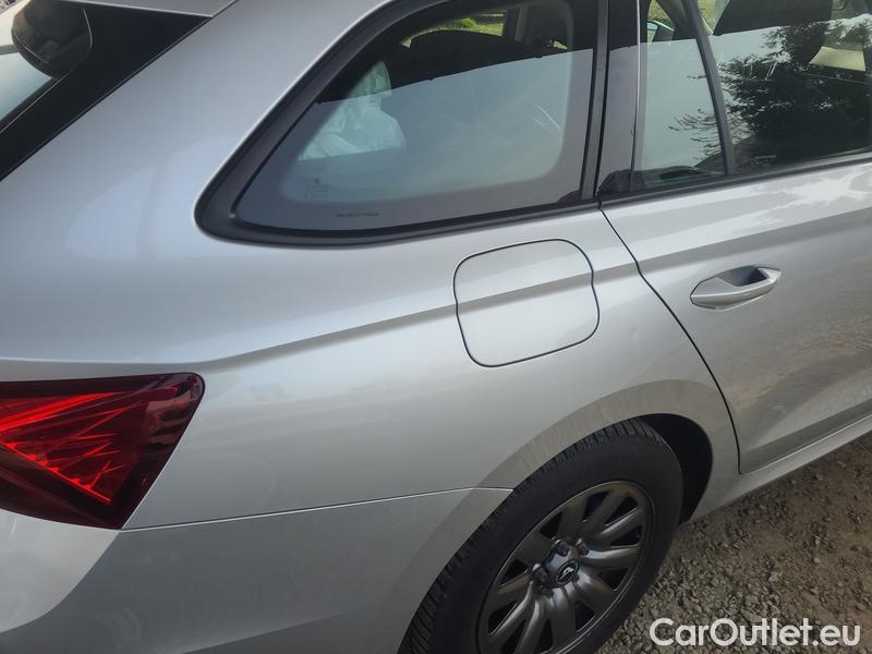  Skoda  Octavia  Combi (NX3)(2020) Oct.C.2.0TDI 110 4x4 Ambit AT #11