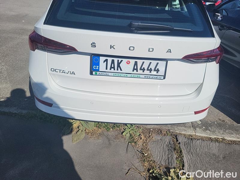 Skoda  Octavia  Combi (NX3)(2020) Oct.Combi 1.5TSI 110 Style #4