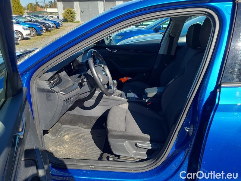  Skoda  Octavia  Combi (NX3)(2020) Oct.Combi 2.0TDI 85 Ambition #9