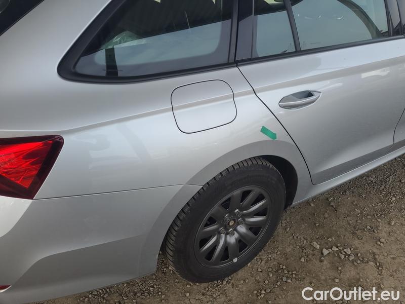  Skoda  Octavia  Combi (NX3)(2020) Oct.C.2.0TDI 110 4x4 Ambit AT #9