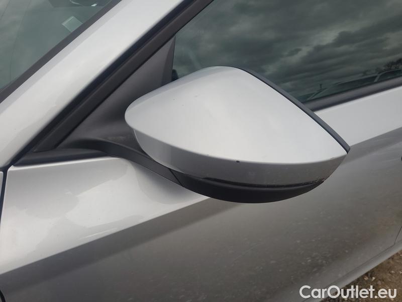  Skoda  Octavia  Combi (NX3)(2020) Oct.C.2.0TDI 110 4x4 Ambit AT #23