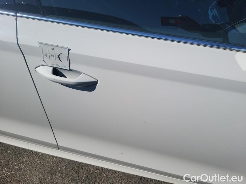  Skoda  Octavia  Combi (NX3)(2020) Oct.Combi 1.5TSI 110 Style #2