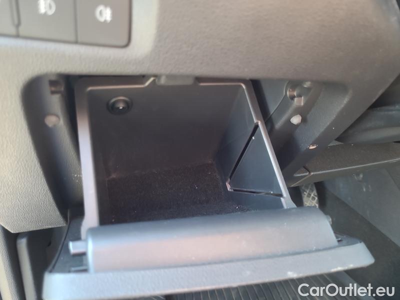  Skoda  Octavia  Combi (NX3)(2020) Oct.Combi 2.0TDI 85 Ambition #8