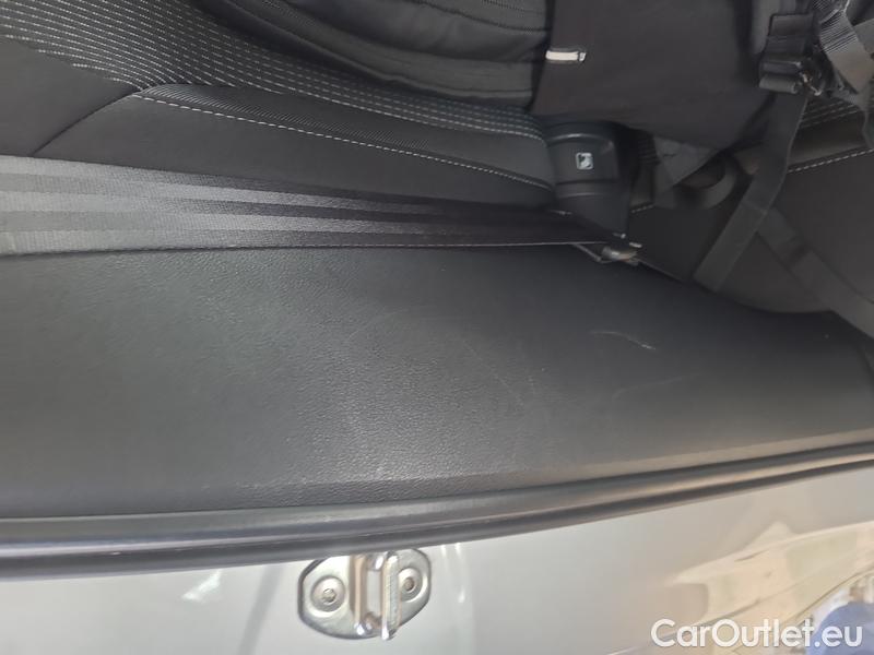  Skoda  Octavia  Combi (NX3)(2020) Oct.C.2.0TDI 110 4x4 Ambit AT #17