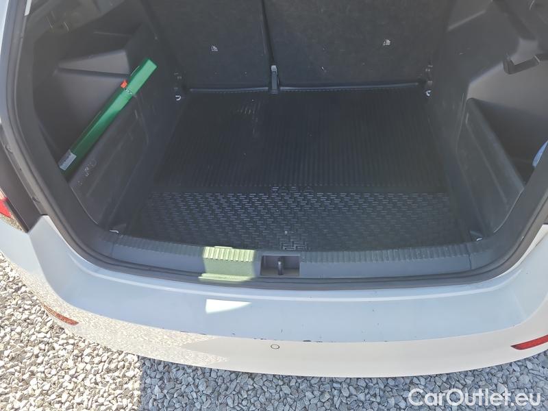  Skoda  Fabia  Combi (2015) Com.1.0TSI 70 Ambition 5d #6