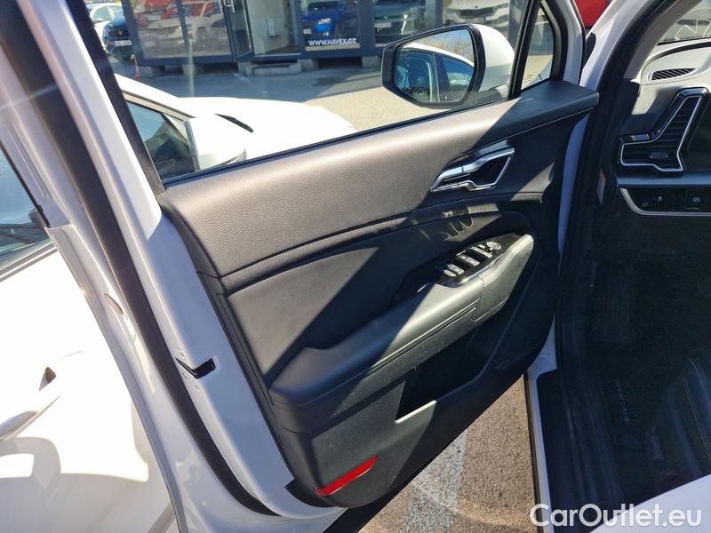  KIA  Sportage  (NQ5)(2022->) Sport.1.6TGDI 130 TOP 4x4 AT #5