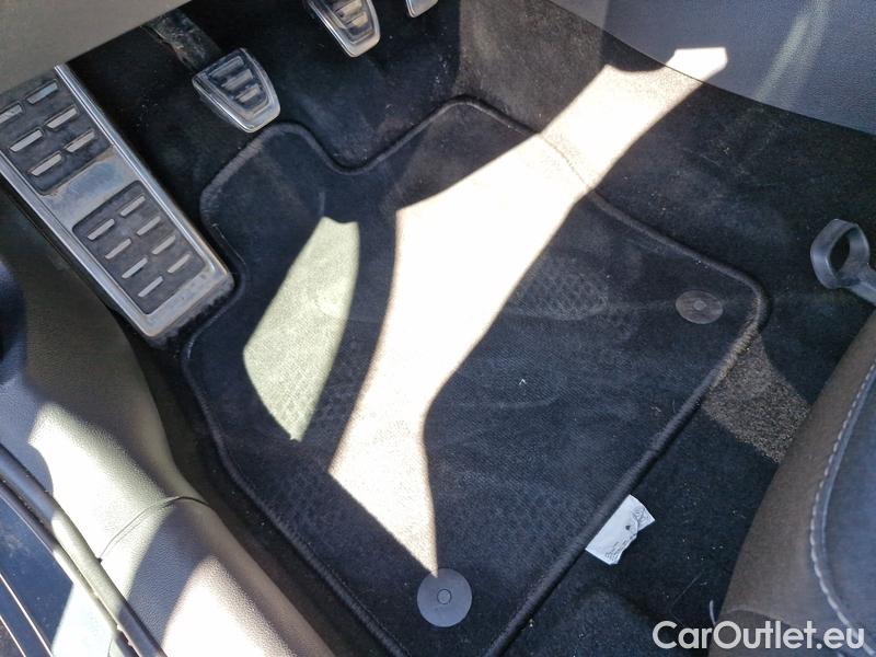  Skoda  Octavia  Lim. (NX3)(2020) Oct.2.0TDI 110 Style 5d #15