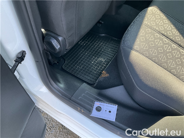  Opel  Mokka  1.5CDTI 81 Edition #10