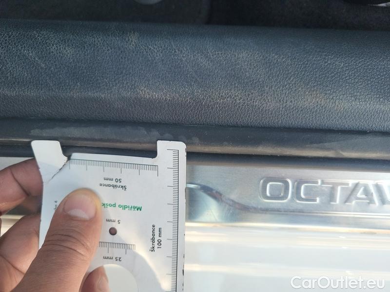  Skoda  Octavia  Combi (NX3)(2020) Oct.Combi 1.5TSI 110 Style #12