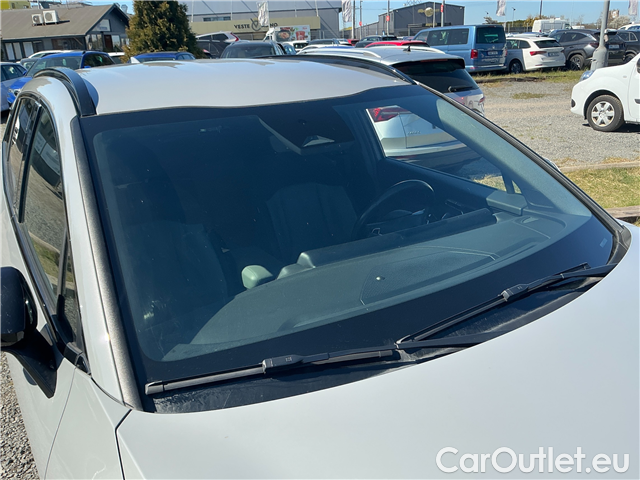  KIA  Sportage Sport.1.6TGDI 118 Edice 30 AT #1