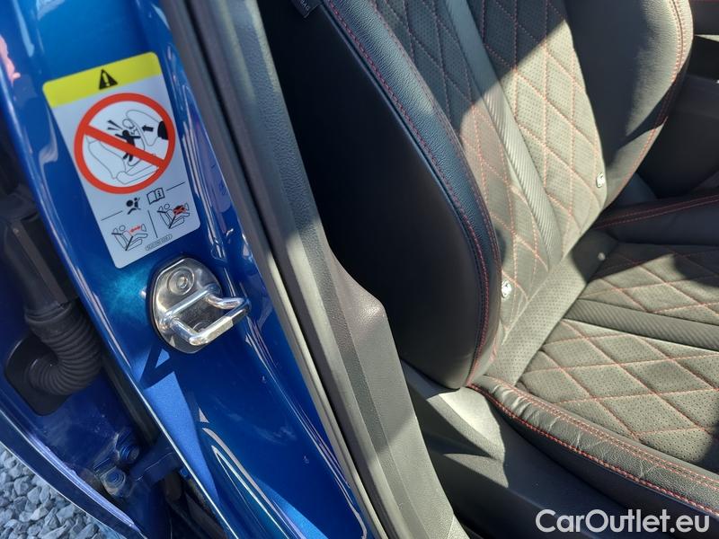  Skoda  Octavia  Combi (NX3)(2020) Oct.C. 2.0TDI 147 RS 4x4 AT #15