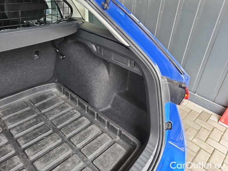  Skoda  Octavia  Combi (NX3)(2020) Oct.Combi 1.0TSI 81 Active #5